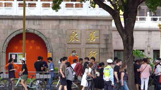 静安寺 人流 景点 十一 国庆