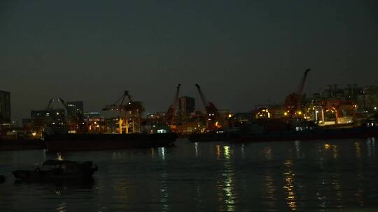 夜晚海边渔船夜景视频素材模板下载