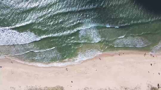 海边沙滩海浪旅游度假区9