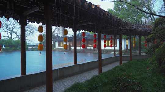 杭州西湖郭庄雨天风景