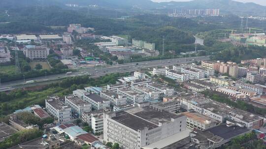 航拍深圳龙华区观澜道路与建筑