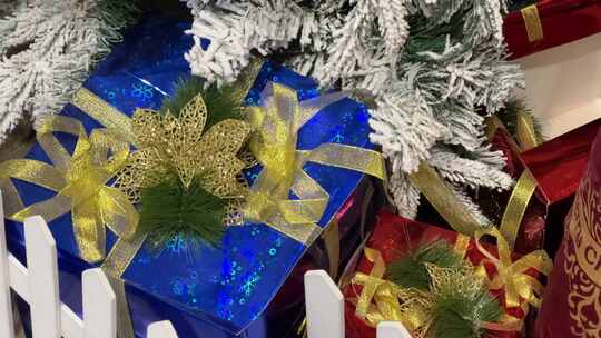 圣诞节圣诞树装饰品装饰物礼物礼品特写