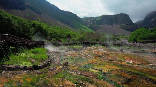 天然火山温泉