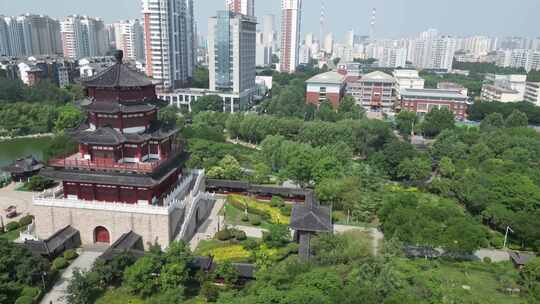 航拍济宁南池景区济南南池公园