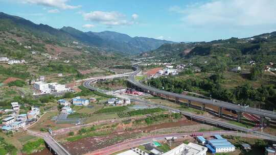 山间高速公路