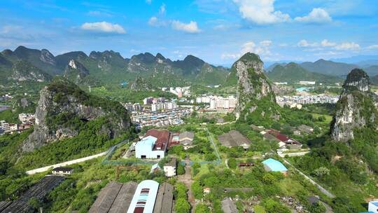 桂林国家高新区的山峦航拍全景