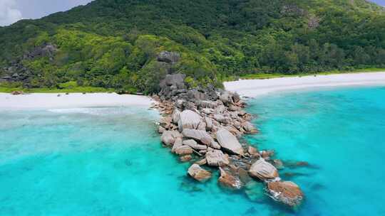 海滩，海岸，热带度假村，岩石