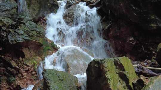 山间溪流瀑布流水自然风光实拍