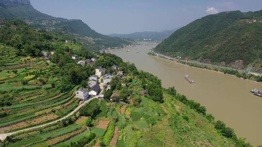 湖北宜昌长江三峡西陵峡自然风光航拍