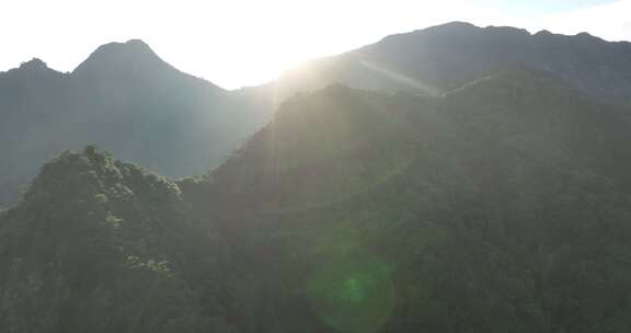 航拍大山日出 希望的曙光