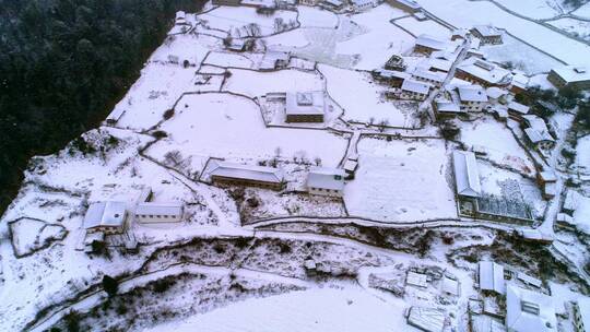 梅里雪山雨崩村