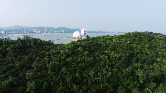 粤港澳大湾区地标珠海日月贝情侣路