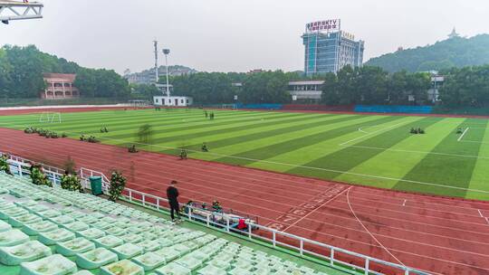 湖北高校大学生军训鄂州大学