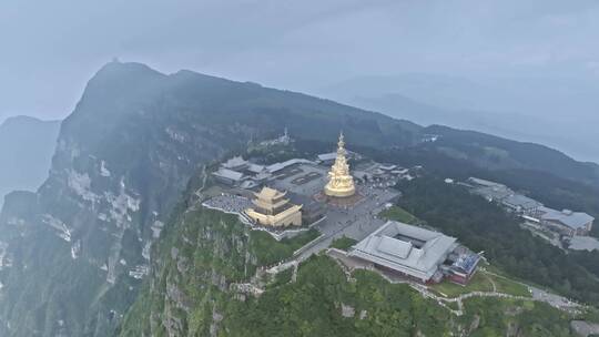 高清航拍四川峨眉山金顶万佛顶普贤菩萨像