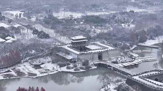 航拍扬州瘦西湖大明寺观音山宋夹城园林雪景