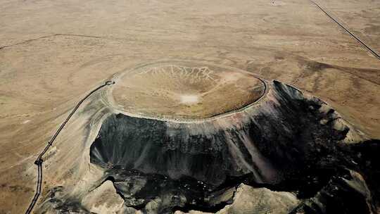 乌兰哈达火山