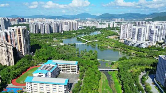 海南三亚天涯区城市园林建筑阳光休闲生活