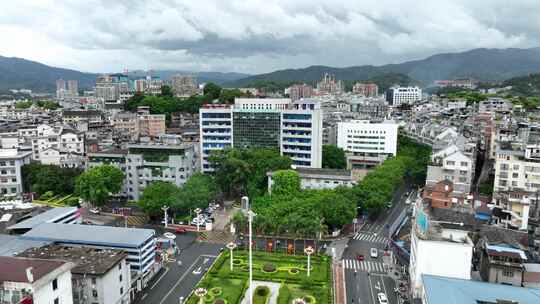 航拍福建宁德福安城市风光