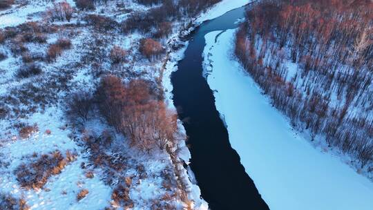 航拍呼伦贝尔雪原河流视频素材模板下载