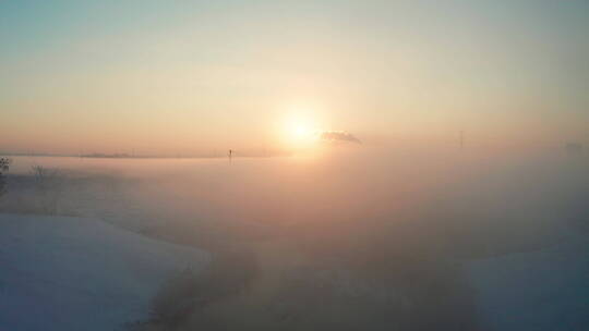 沈阳冬季北方河流雾凇航拍云海风光视频素材模板下载