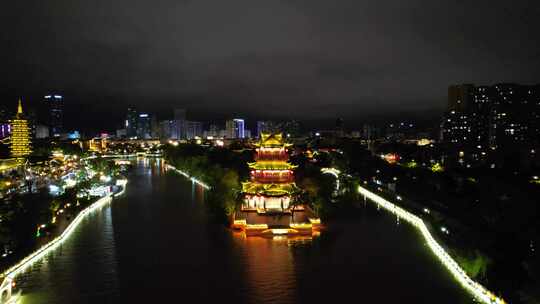 城市夜景航拍，灯光璀璨的繁华都市