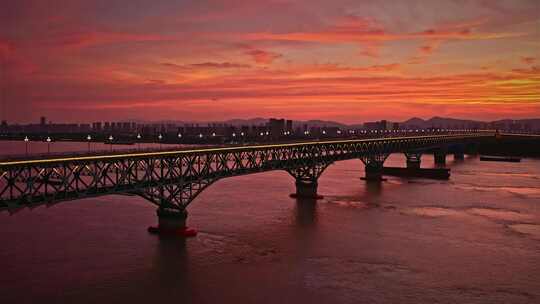 南京长江大桥晚霞夜景航拍风光