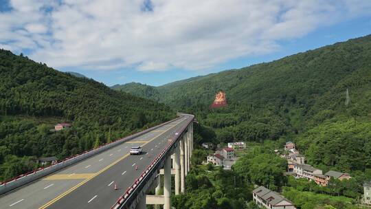 航拍井冈山红色建筑雕像