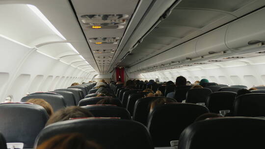 飞机客舱内部场景视频素材模板下载