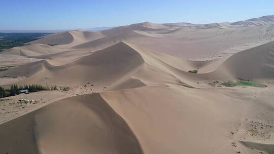 4k最新航拍敦煌沙漠 小月牙泉