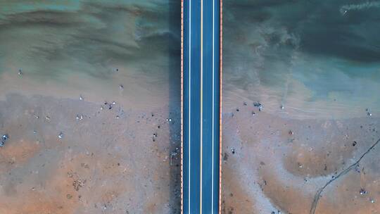 中国辽宁锦州白沙湾人工岛跨海特大桥航拍