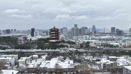 4K武汉地标黄鹤楼景区雪后景色