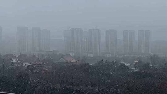 城市大雪 成都下雪