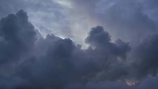 天空延时云彩风景闪电雷鸣一滴水降雨