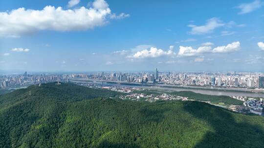 4K航拍长沙岳麓山城市全景