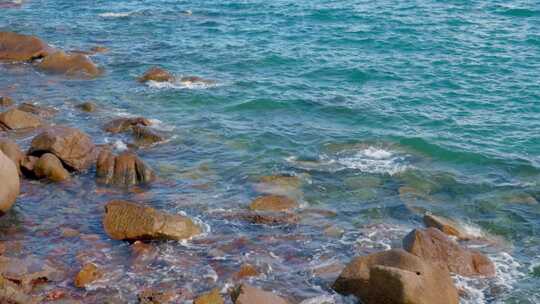 深圳小梅沙旅游景点美丽的海滨栈道背仔角