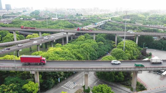 城市立交桥交通枢纽车流立体交通