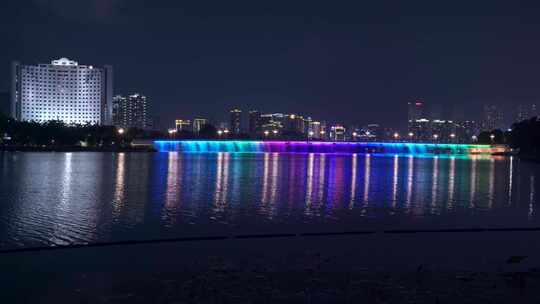 南宁南湖公园南湖大桥瀑布流水夜景灯光秀