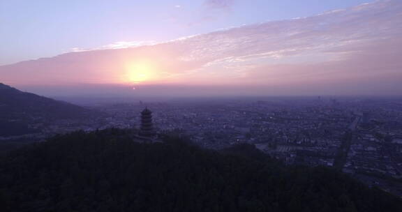 旅游景区 航拍 从塔摇到都江堰市 日出 朝霞