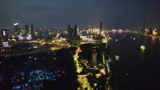 中国湖北省武汉市汉阳区汉江晴川桥夜景航拍