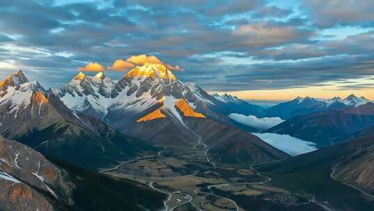 雪山高原壮丽风光