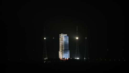 嫦娥六号发射前夕夜转日