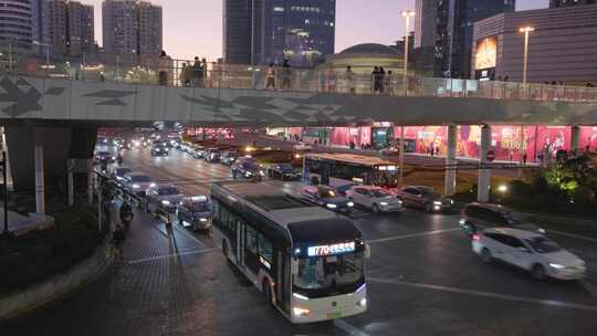 上海徐家汇商圈道路车流夜景