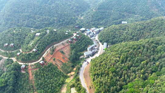 雄伟漂亮山峰大山航拍