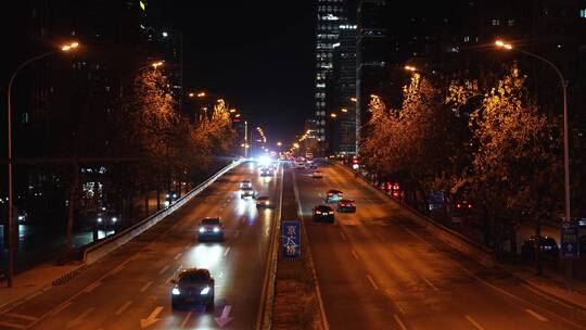 北京京广桥城市车流快速移动经济复苏