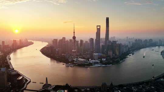 上海航拍东方明珠大气上海