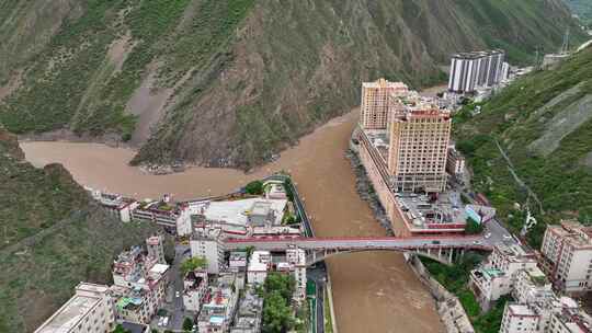 航拍四川甘孜大金川丹巴县城风光