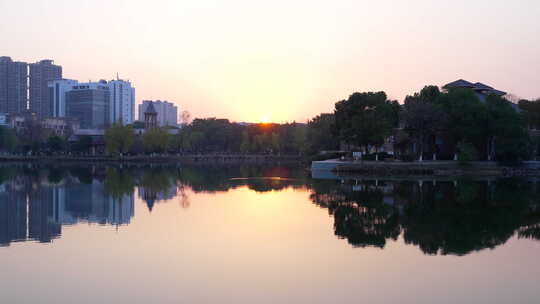 武汉东西湖常青花园中心公园风景