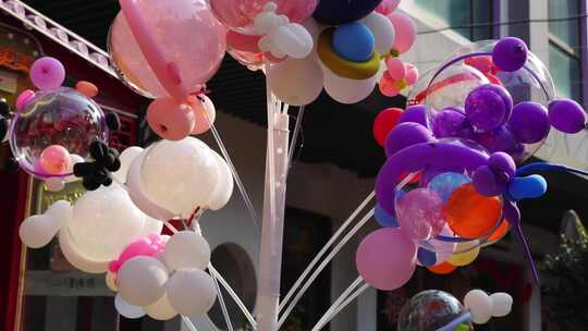 传统节日气球的庆祝喜庆氛围