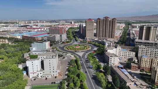 城市中心区域的空中俯瞰全景