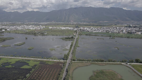 云南大理湿地农田高山村庄10